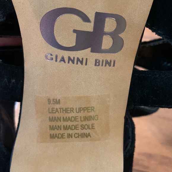 Gianni Bini Black Heels - Picture 2 of 7